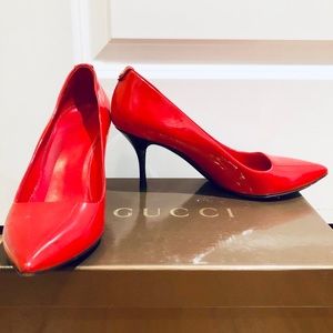 Gucci pump